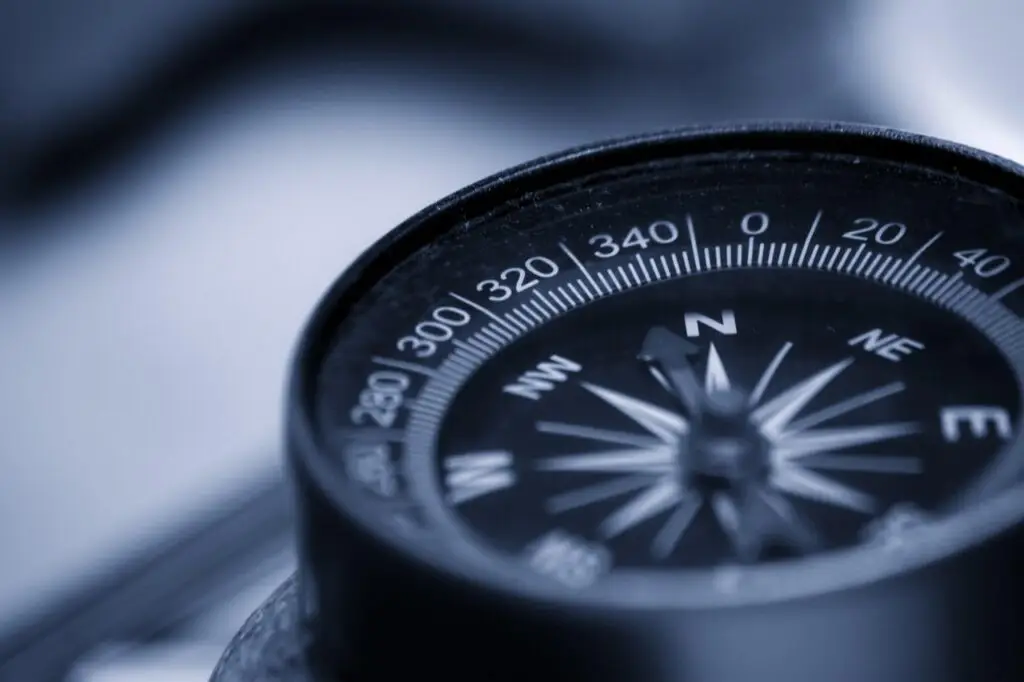 compass, orientation, map, address, north, south, navigation, travel, hiking, east, adventure, exploration, geography, symbol, nature, discovery, leadership, disoriented, nautical